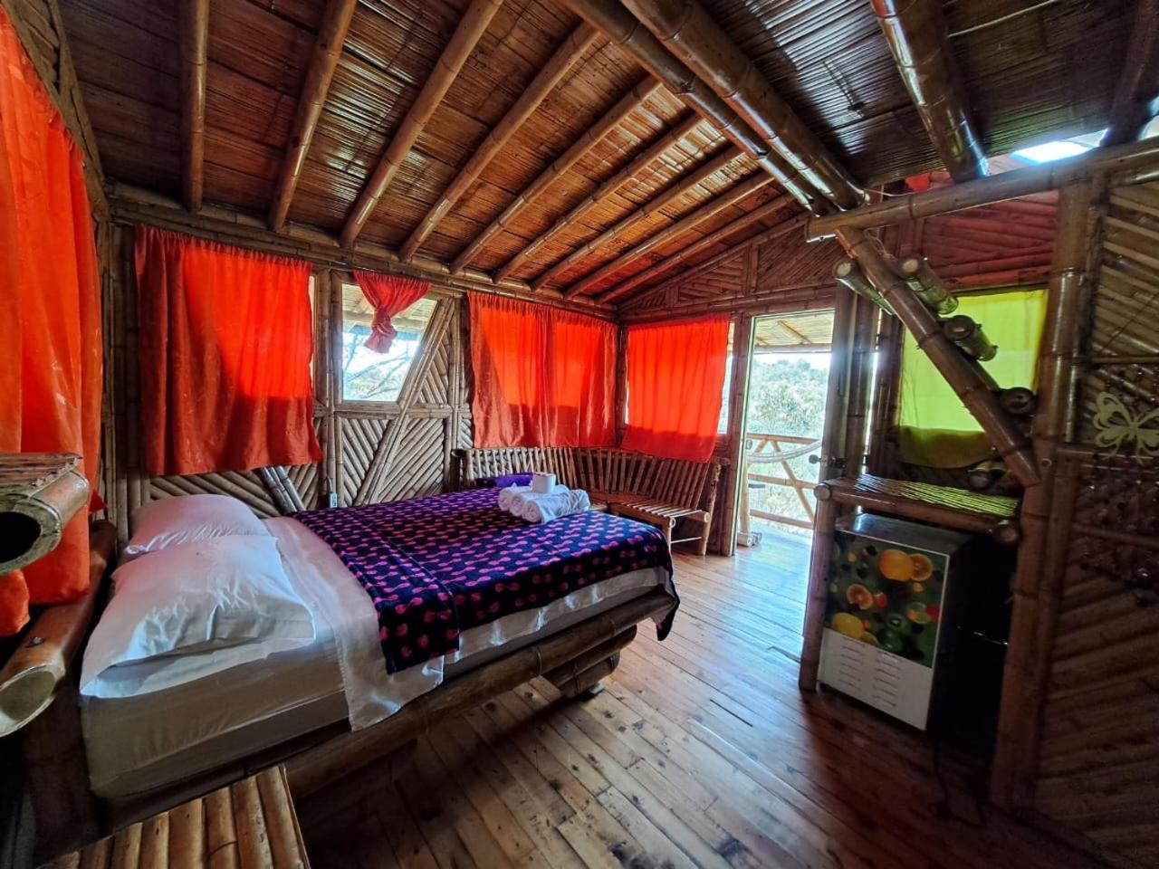 Hotel Guatape Adrianas Bambu Luaran gambar