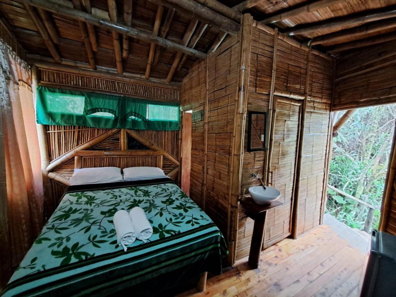 Hotel Guatape Adrianas Bambu Luaran gambar